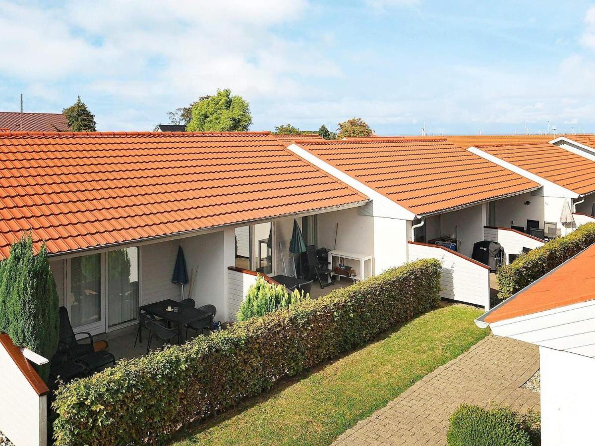 4 Person Holiday Home In R Sk Bing แอเรอสเคอบิง ภายนอก รูปภาพ