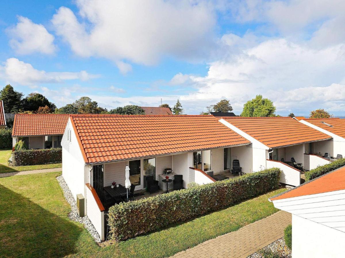 4 Person Holiday Home In R Sk Bing แอเรอสเคอบิง ภายนอก รูปภาพ